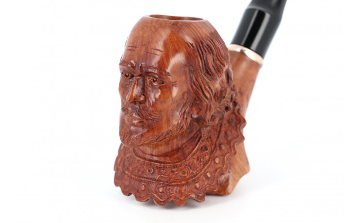 William Shakespeare sculpted pipe