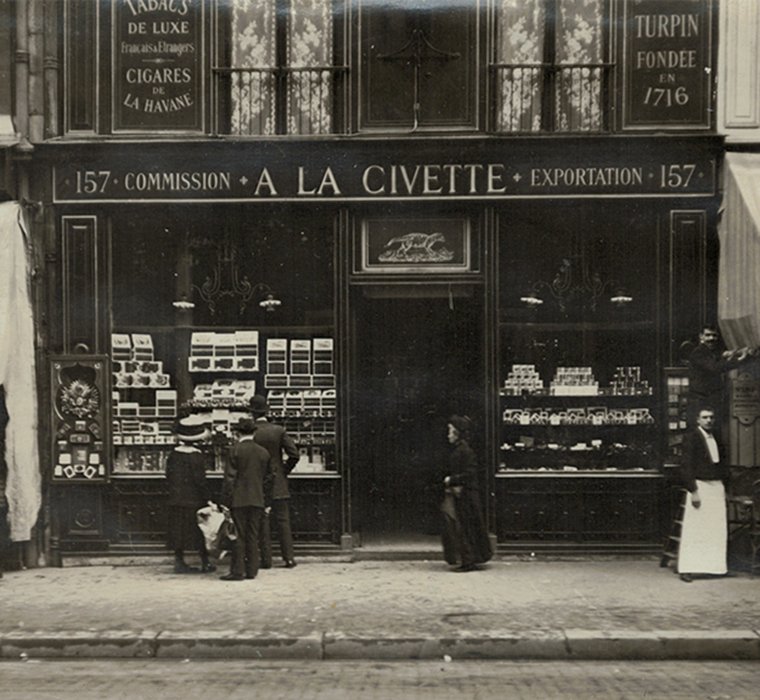La Civette, a historic place to buy pipe tobacco in Paris